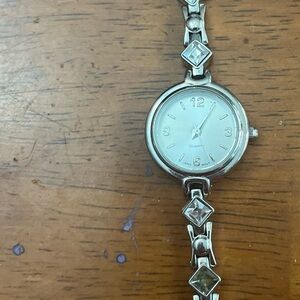 Vtg Quartz Japan Stainless Steel Back MVT Watch With Fake Diamonds On Wristband